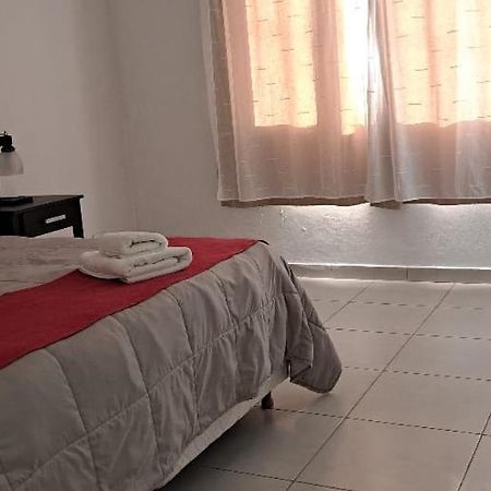 Newen Bed And Breakfast El Chalten Ngoại thất bức ảnh